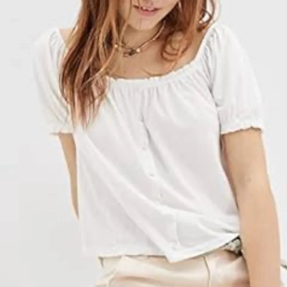 New American Eagle Puff Sleeve Button Front Tee Shirt